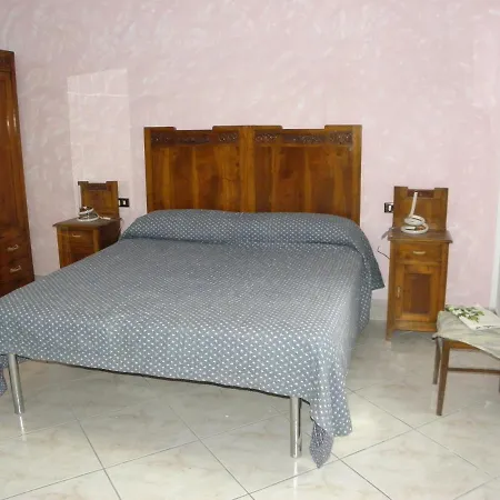 Da Marino - Bed & Breakfast Sant'Omobono Imagna